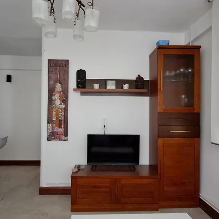 Reformado, A 2min De Playa, En La Mejor Zona. * Laredo