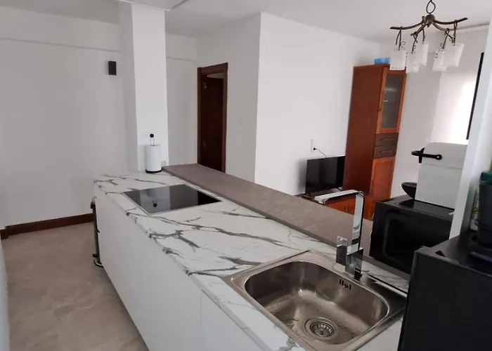 Reformado, A 2min De Playa, En La Mejor Zona. *