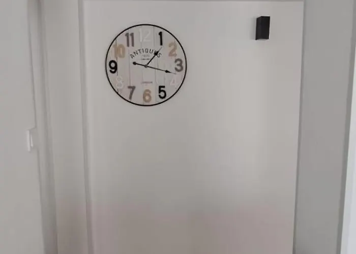 Reformado, A 2min De Playa, En La Mejor Zona. Laredo